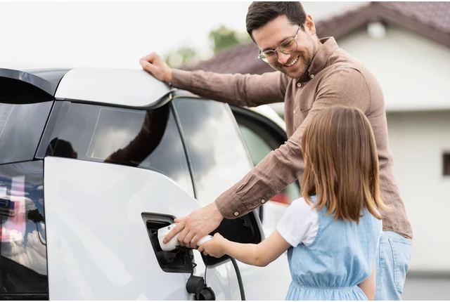 Elektromos autó töltése otthon- Az 5 leggyakoribb mítosz és az igazság